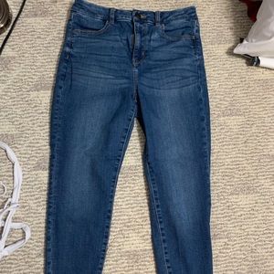 American Eagle Curvy Jeans